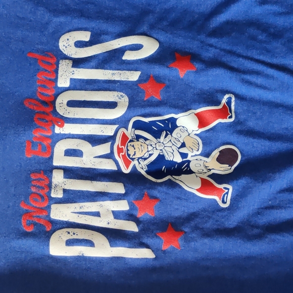 New England Ladies vneck t-shirt - Picture 4 of 4